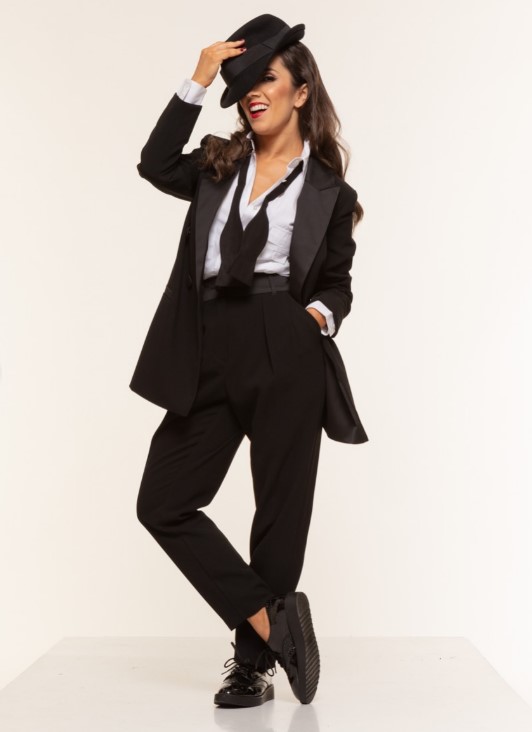 Janette Manrara height
