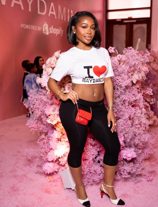 Jayda Wayda height