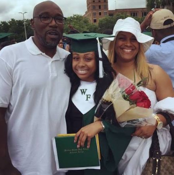 Jayda Wayda with her parents