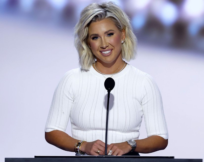 Savannah Chrisley bio